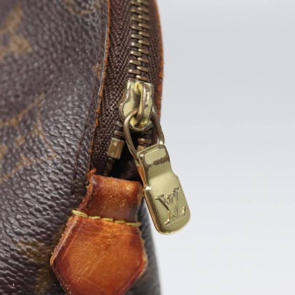 LOUIS VUITTON Monogram Pochette Cosmetic PM Cosmetic Pouch M47515 LV Auth 82728 - Picture 8 of 16